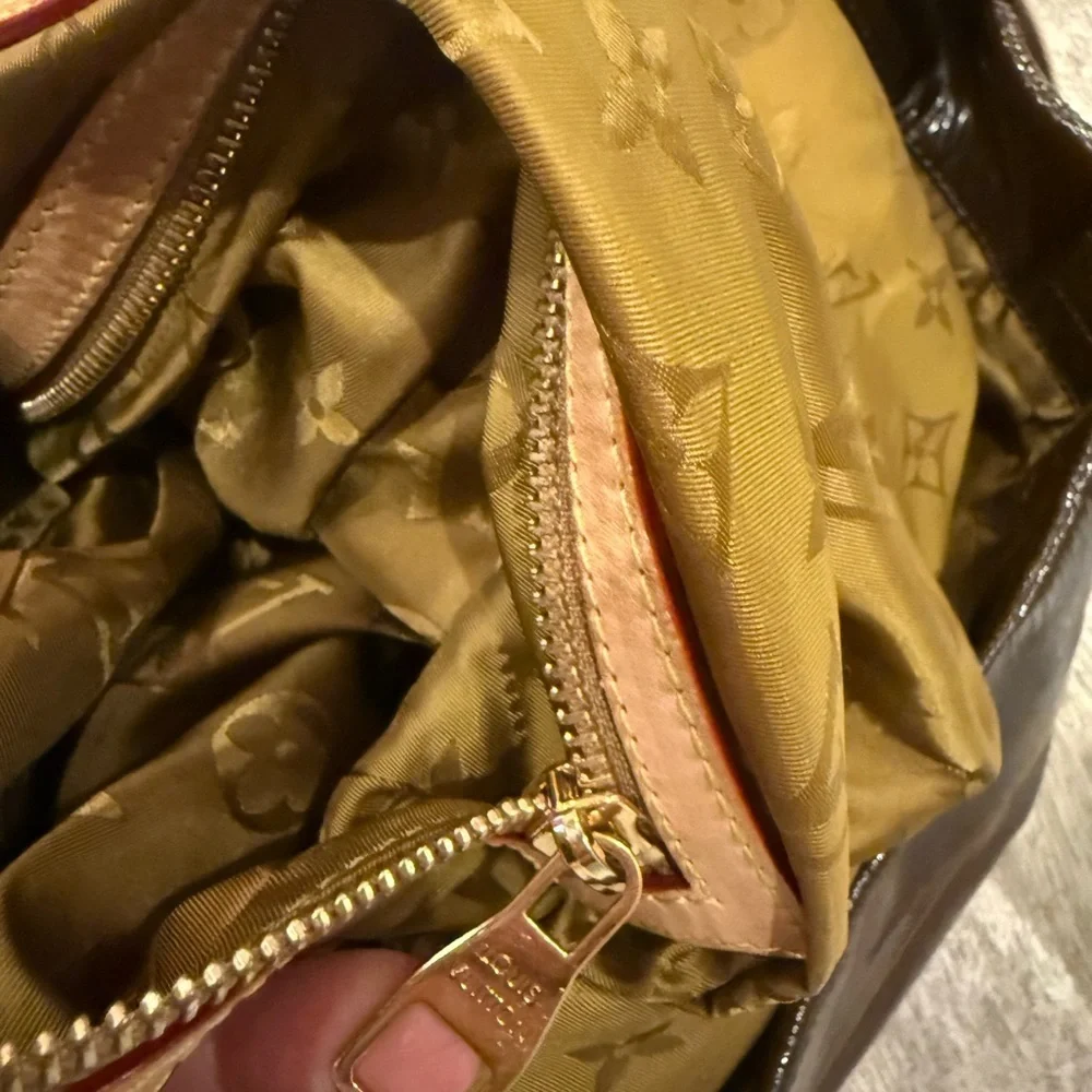 Louis Vuitton *RARE* Raindrop Besase Bag